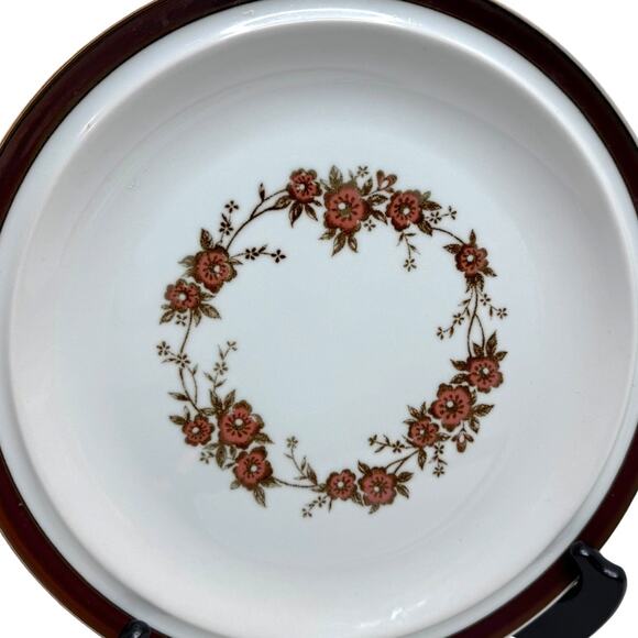Vintage Sierra Stoneware "Garland" Dinner Plates Oven To Table Japan Set of 2 - Picture 9 of 10